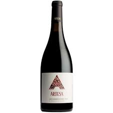 Artesa Los Carneros Pinot Noir 2019 750ml Fashion